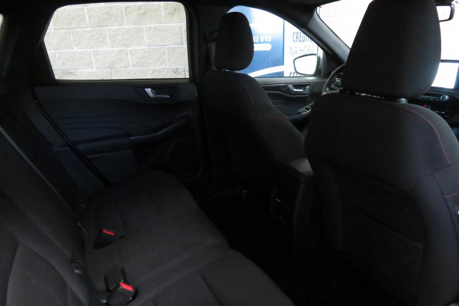 ford-kuga-2022-gasolina-1499cc