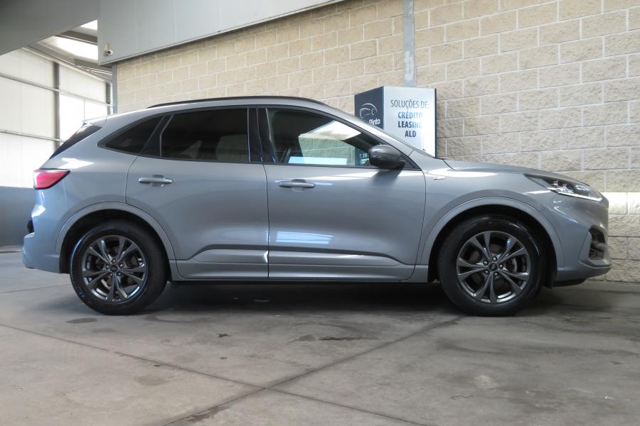 ford-kuga-2022-gasolina-1499cc