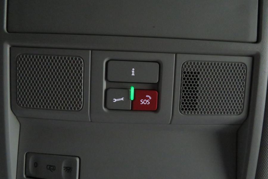 skoda-karoq-2023-gasolina-999cc