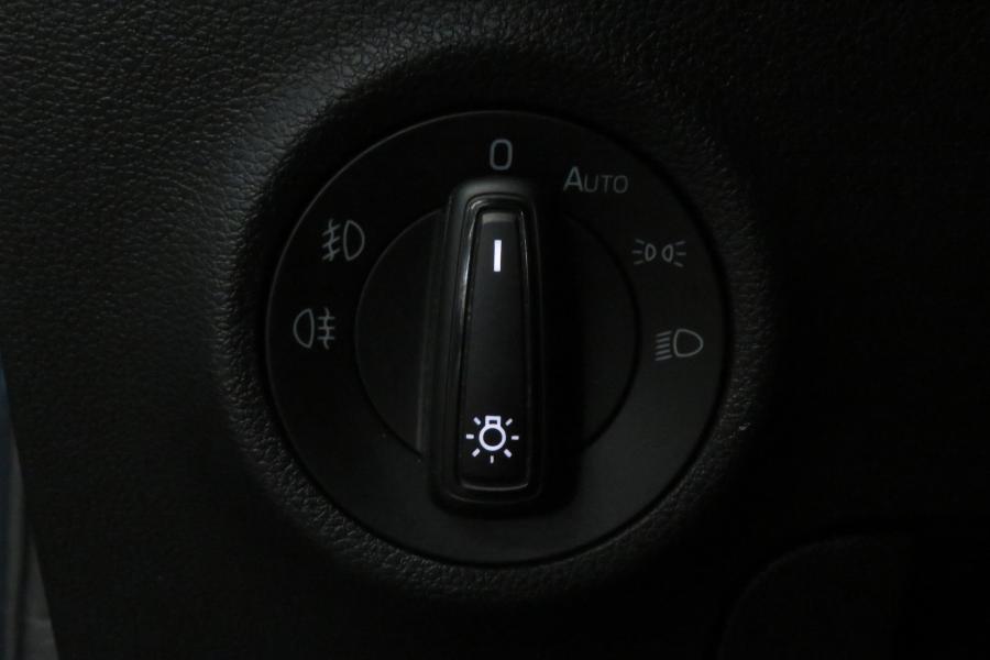 skoda-karoq-2023-gasolina-999cc
