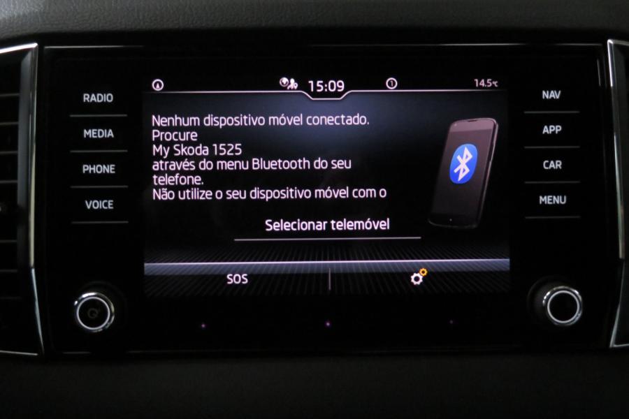 skoda-karoq-2023-gasolina-999cc