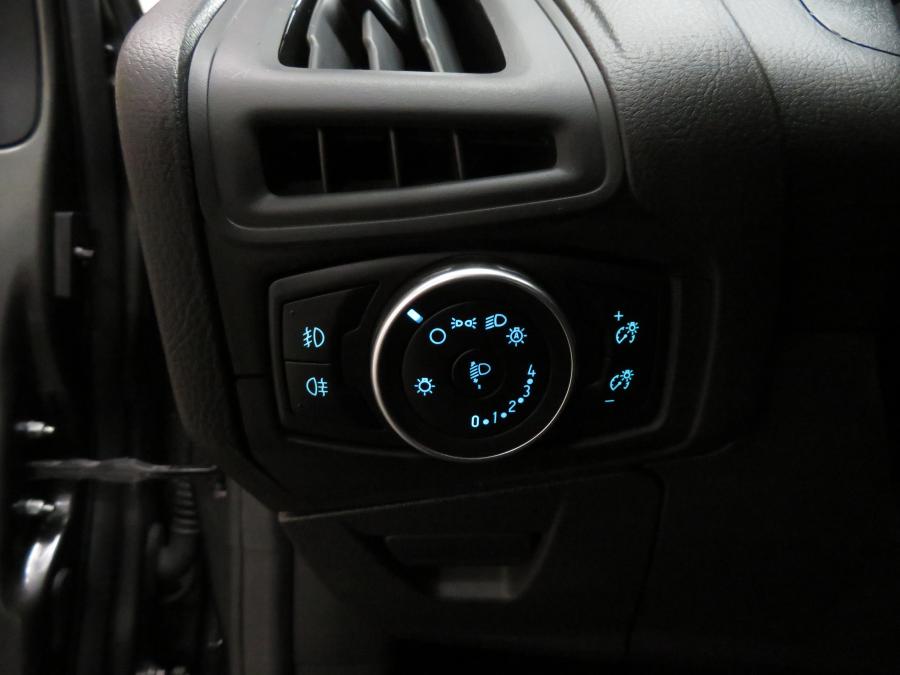 ford-focus-2017-diesel-1499cc