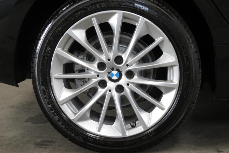 bmw-serie-1-2023-diesel-1496cc