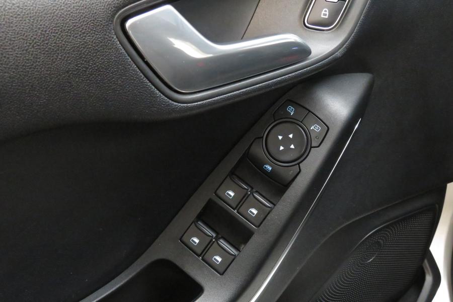 ford-fiesta-2022-gasolina-998cc