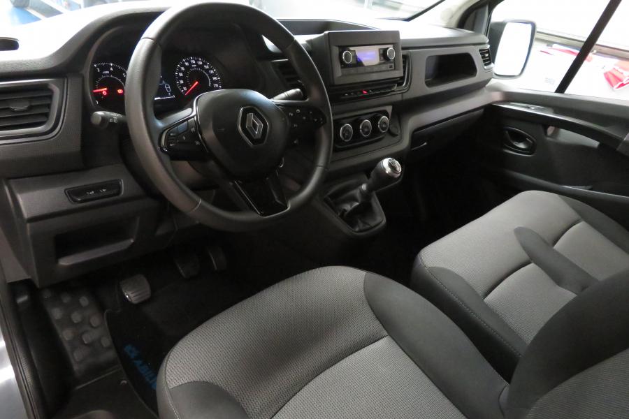 renault-trafic-2023-diesel-1997cc