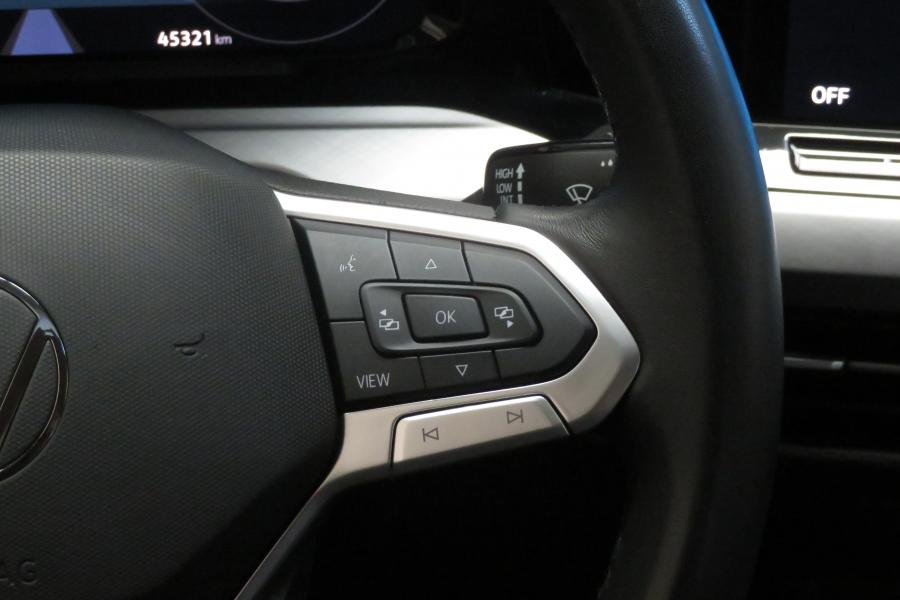 volkswagen-golf-2023-gasolina-999cc