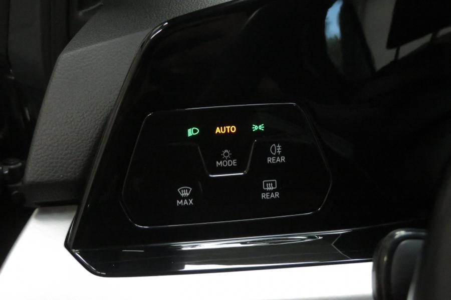 volkswagen-golf-2023-gasolina-999cc
