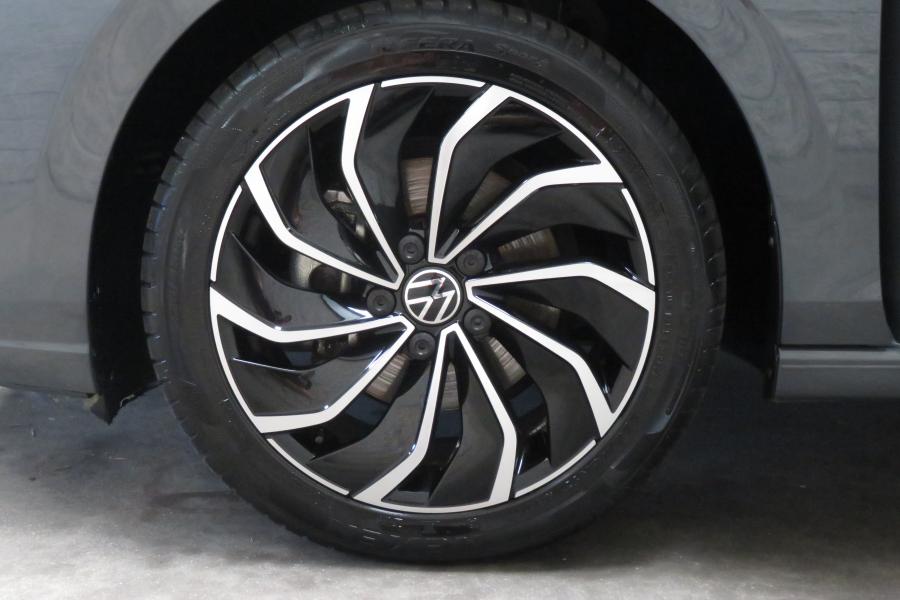 volkswagen-golf-2023-gasolina-999cc