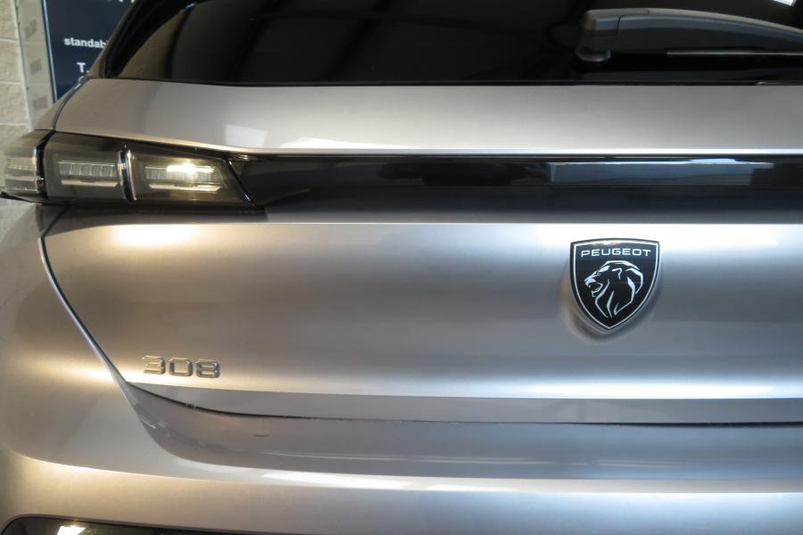 peugeot-308-2024-gasolina-1199cc