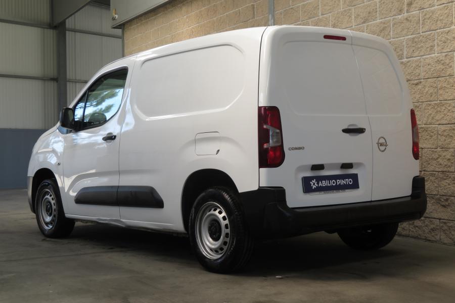 opel-combo-2022-diesel-1499cc