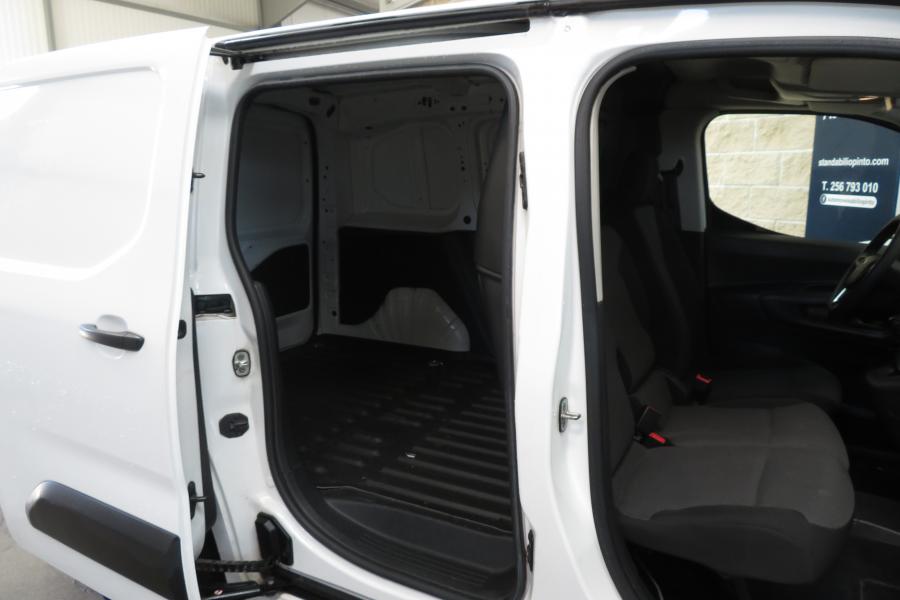 opel-combo-2022-diesel-1499cc