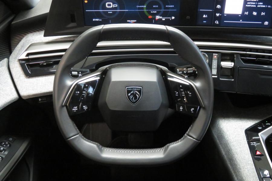 peugeot-5008-2025-gasolina-1199cc