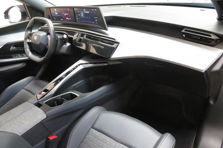 peugeot-5008-2025-gasolina-1199cc