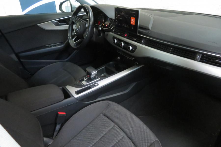 audi-a4-avant-2022-diesel-1968cc