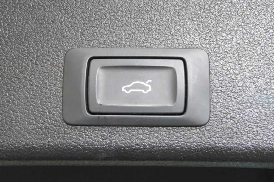 audi-a4-avant-2022-diesel-1968cc