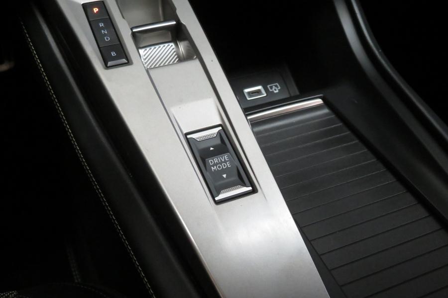 peugeot-308-2024-hibrido-a-gasolina-1598cc