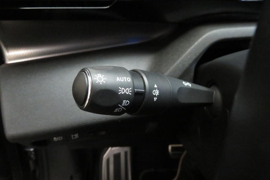 peugeot-308-2024-hibrido-a-gasolina-1598cc