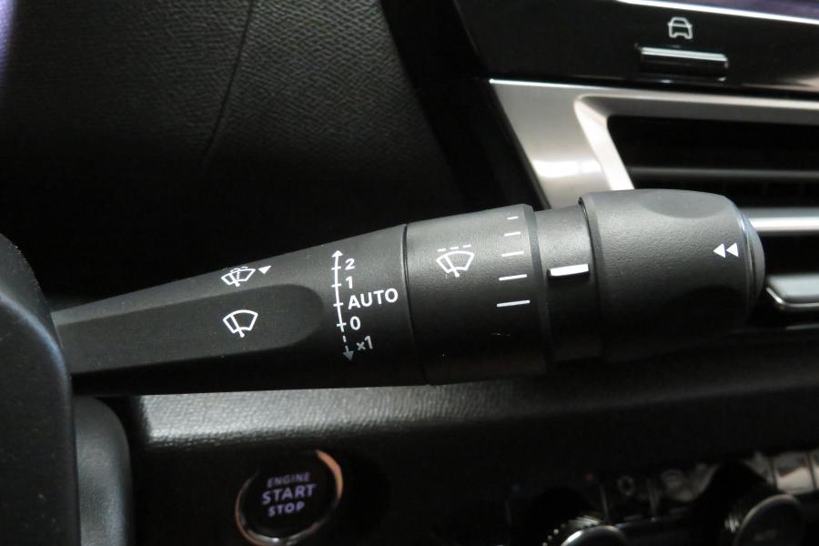 citroen-e-c4-2024-eletrico-0cc
