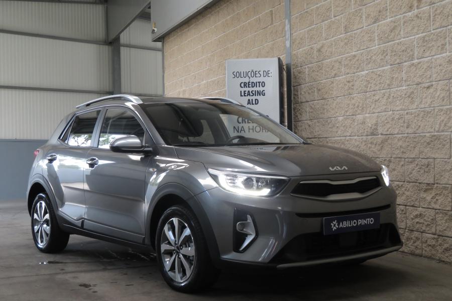 kia-stonic-2025-gasolina-1197cc