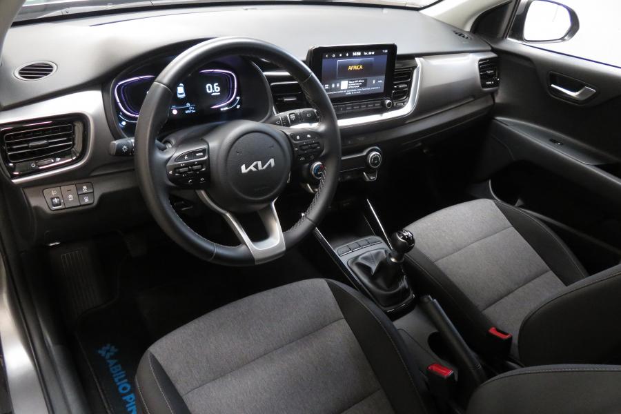 kia-stonic-2025-gasolina-1197cc