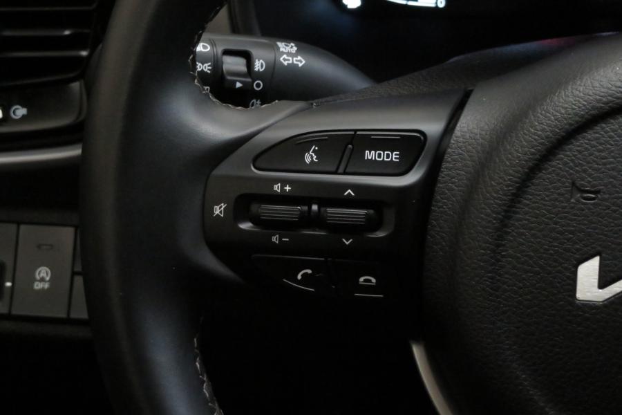 kia-stonic-2025-gasolina-1197cc