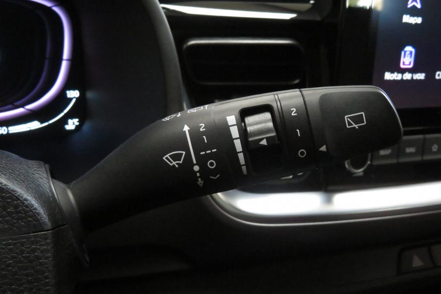 kia-stonic-2025-gasolina-1197cc