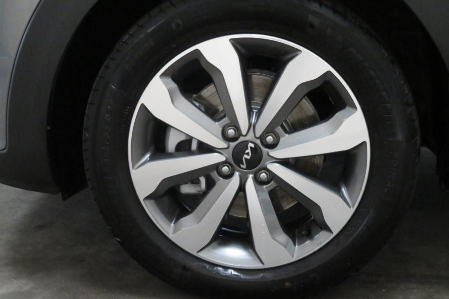 kia-stonic-2025-gasolina-1197cc