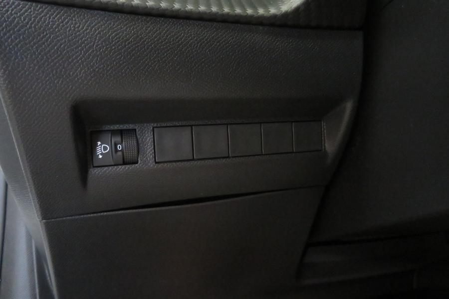peugeot-e-208-2025-eletrico-0cc