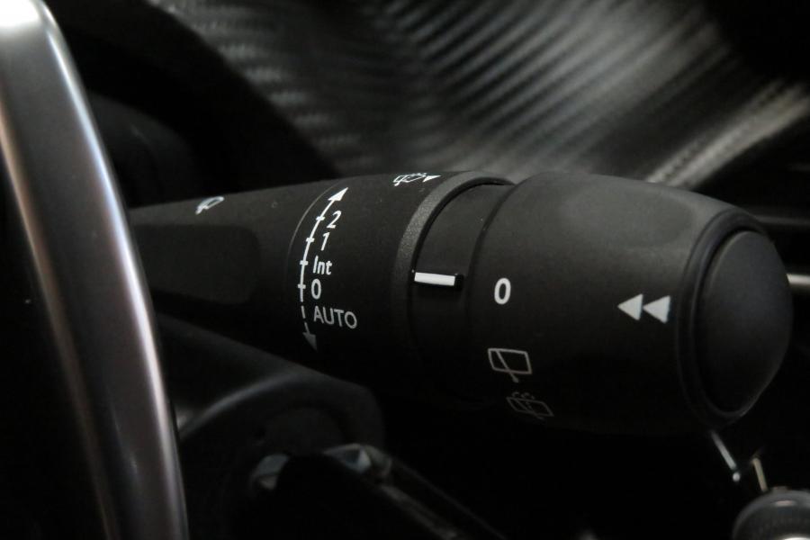 peugeot-2008-2023-gasolina-1199cc