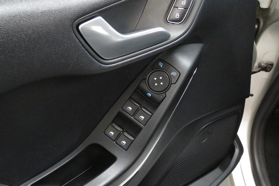 ford-fiesta-2022-gasolina-998cc