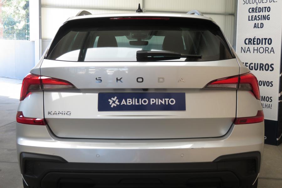 skoda-kamiq-2024-gasolina-999cc
