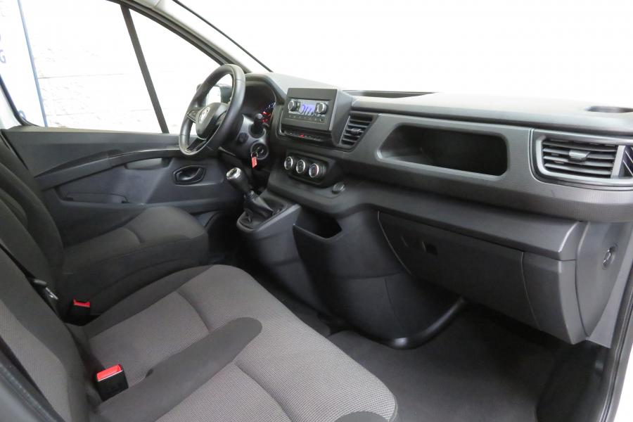renault-trafic-2022-diesel-1997cc