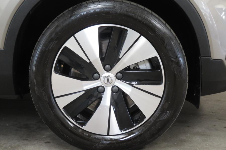volvo-xc40-2022-hibrido-a-gasolina-1477cc