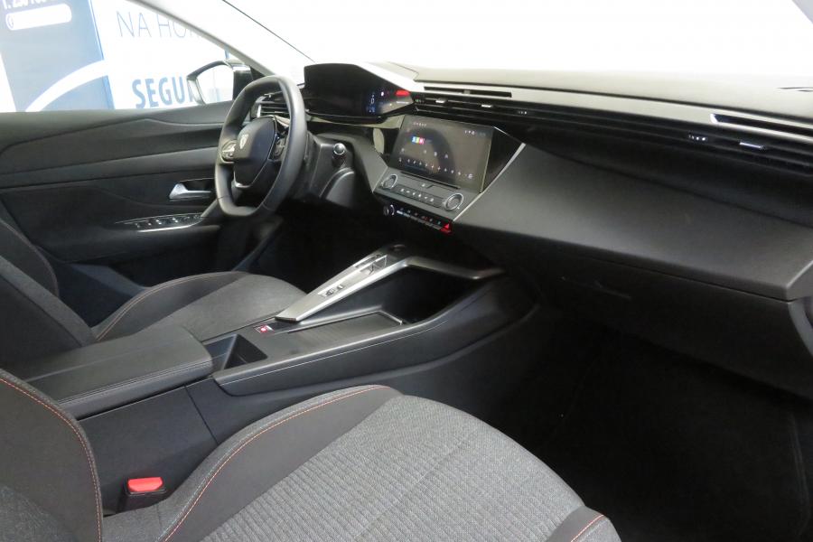peugeot-308-2025-hibrido-a-gasolina-1199cc