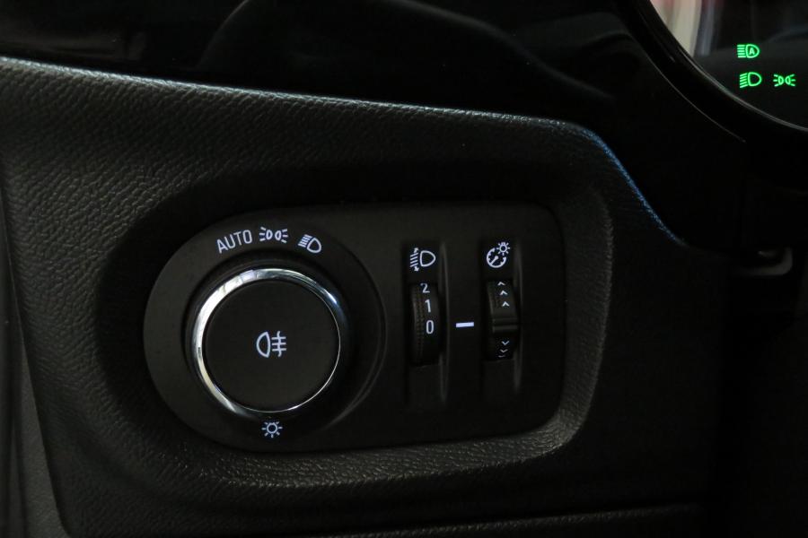 opel-corsa-2024-gasolina-1199cc