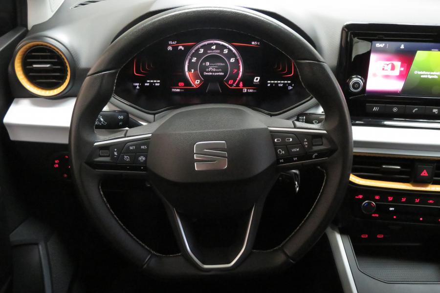 seat-arona-2023-gasolina-999cc