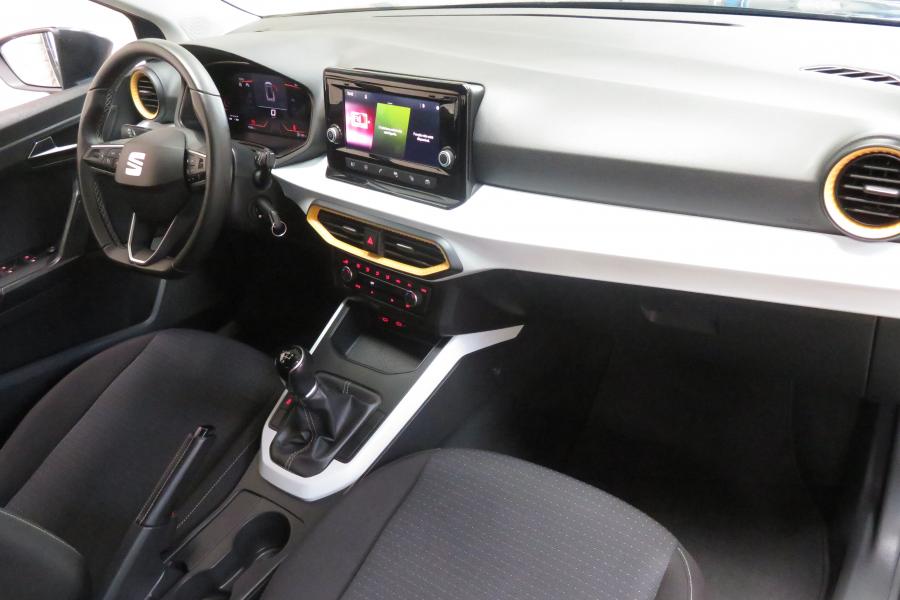 seat-arona-2023-gasolina-999cc