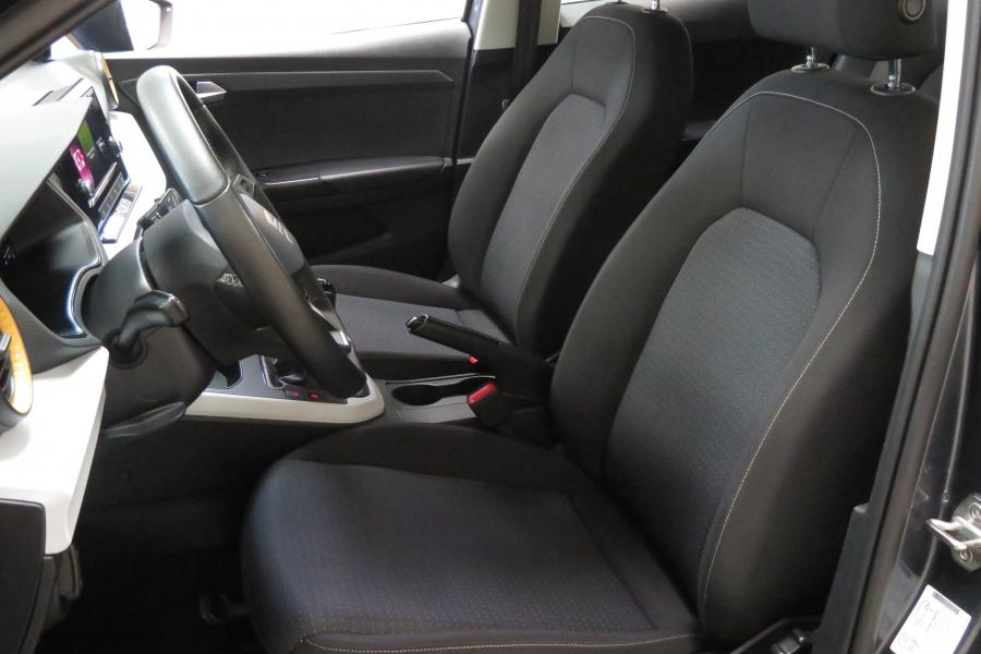 seat-arona-2023-gasolina-999cc