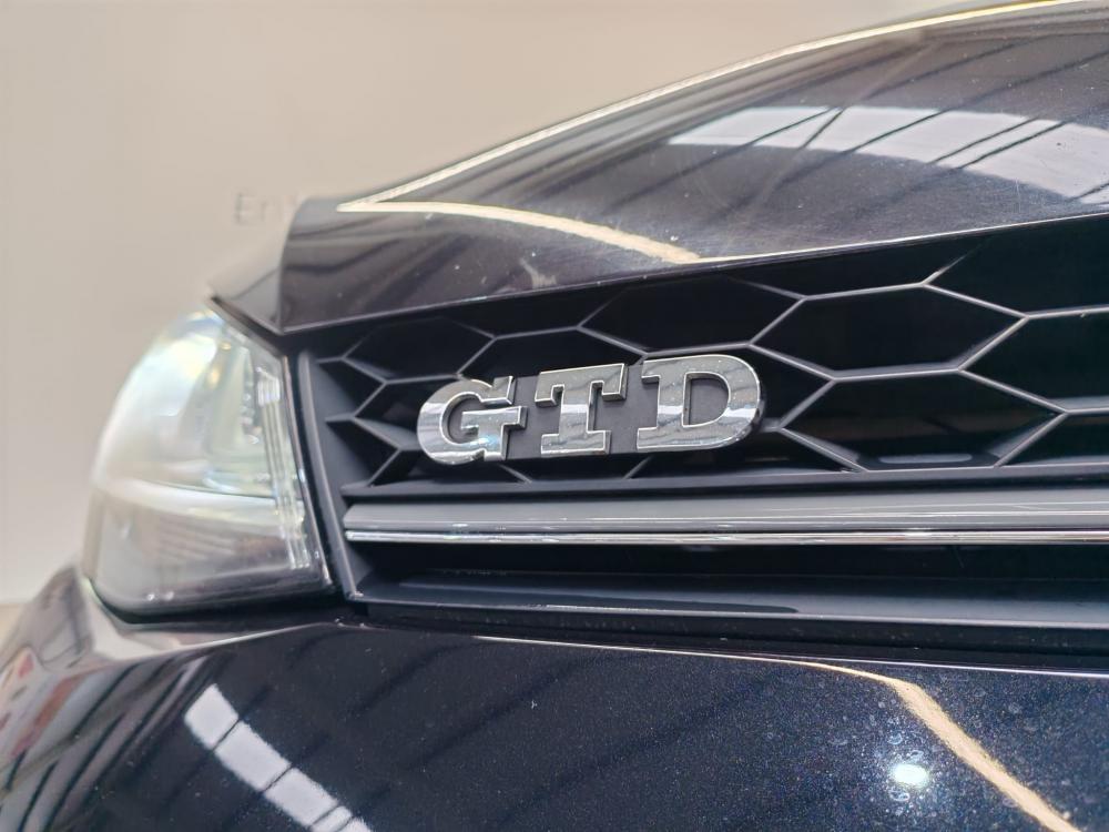 volkswagen-golf-2015-diesel-1968cc