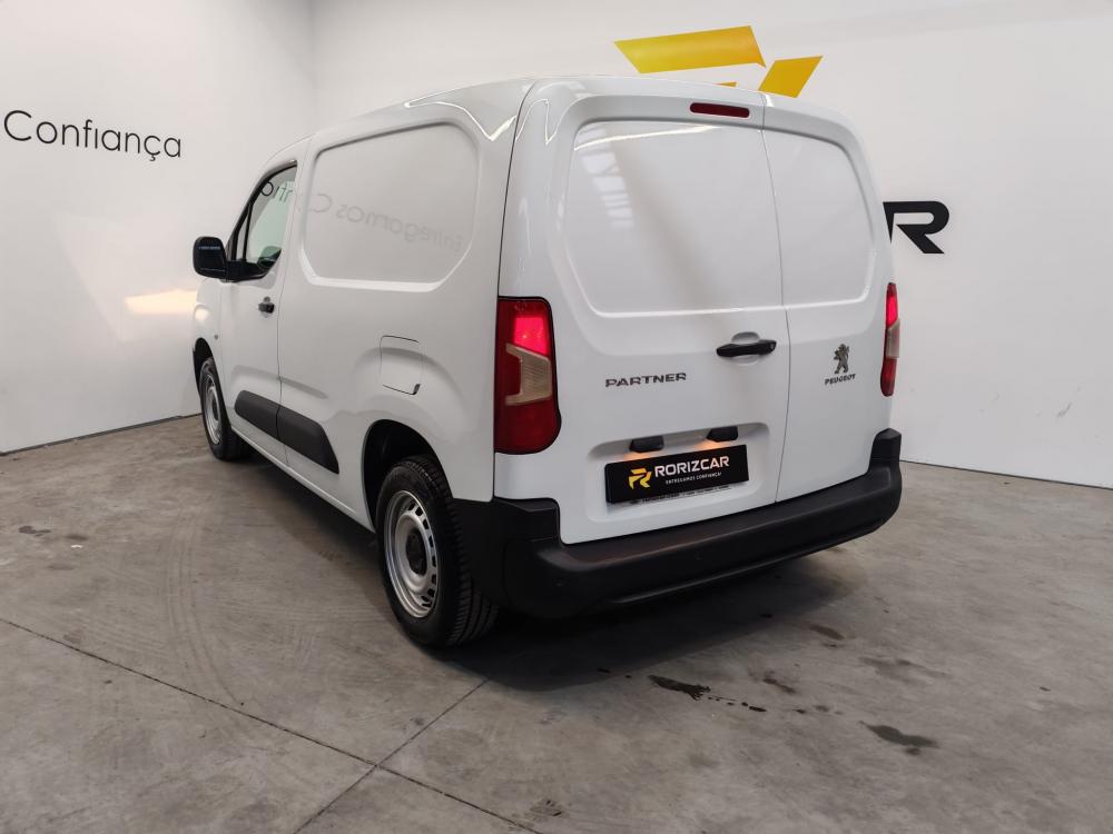 peugeot-partner-2022-diesel-1499cc