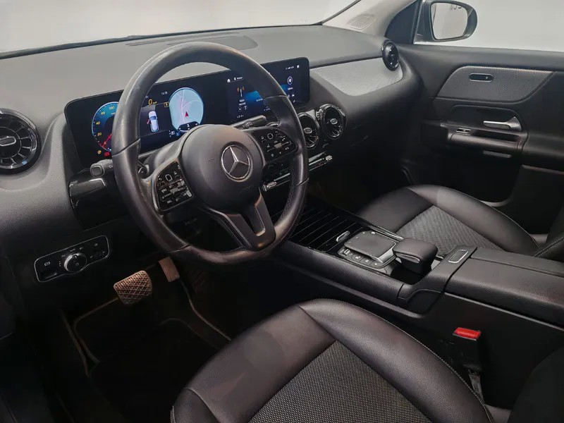 mercedes-benz-gla-2021-diesel-1950cc