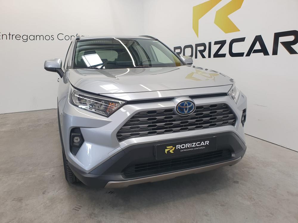 toyota-rav4-2022-hibrido-a-gasolina-2487cc