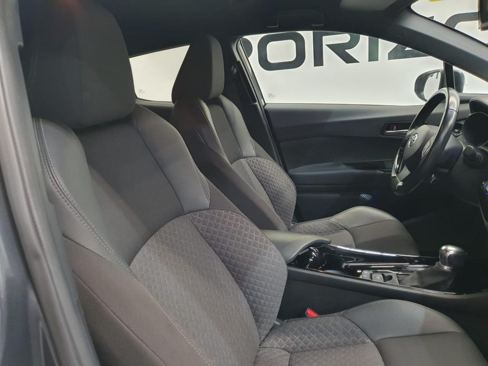 toyota-c-hr-2022-hibrido-a-gasolina-1798cc