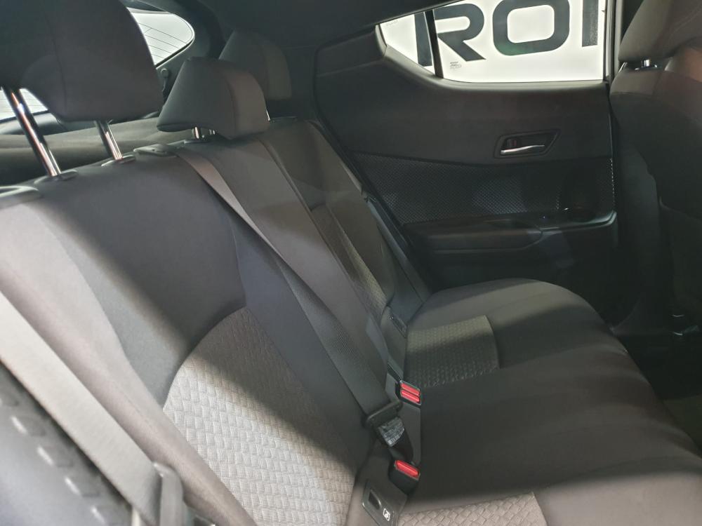 toyota-c-hr-2022-hibrido-a-gasolina-1798cc