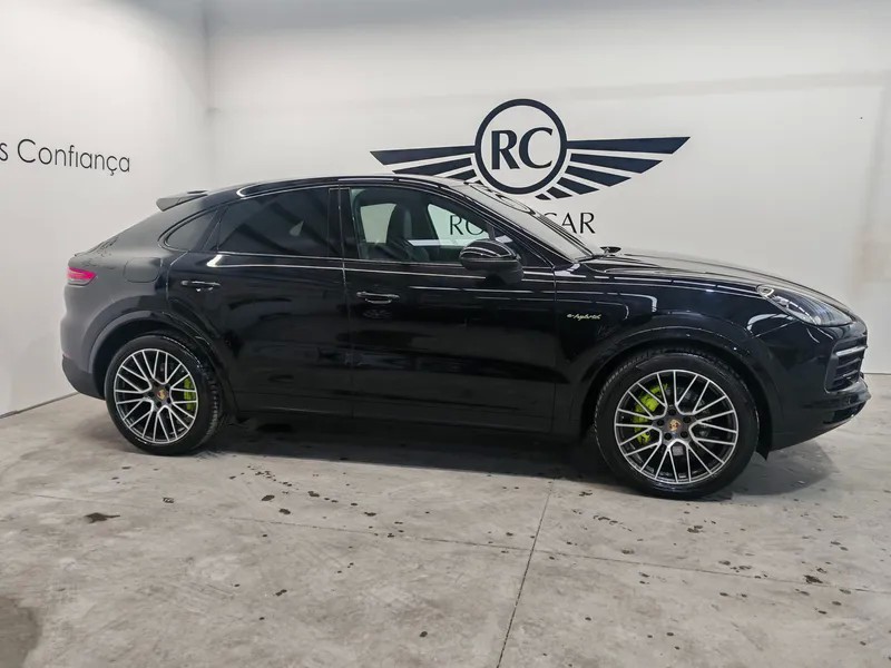 porsche-cayenne-2022-hibrido-a-gasolina-2995cc