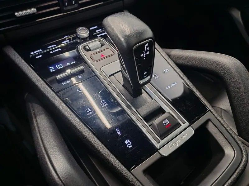 porsche-cayenne-2022-hibrido-a-gasolina-2995cc