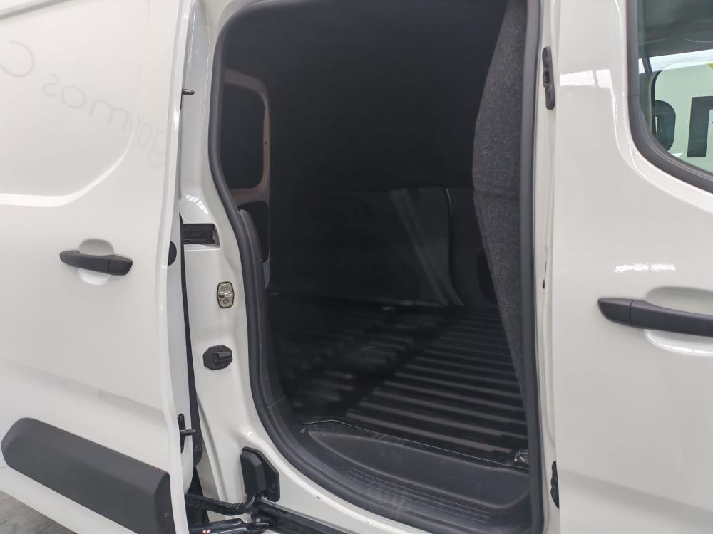 peugeot-partner-2021-diesel-1499cc
