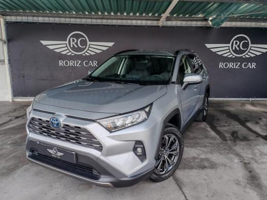 toyota-rav4-2022-hibrido-a-gasolina-2487cc