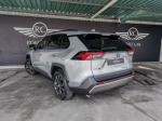toyota-rav4-2022-hibrido-a-gasolina-2487cc