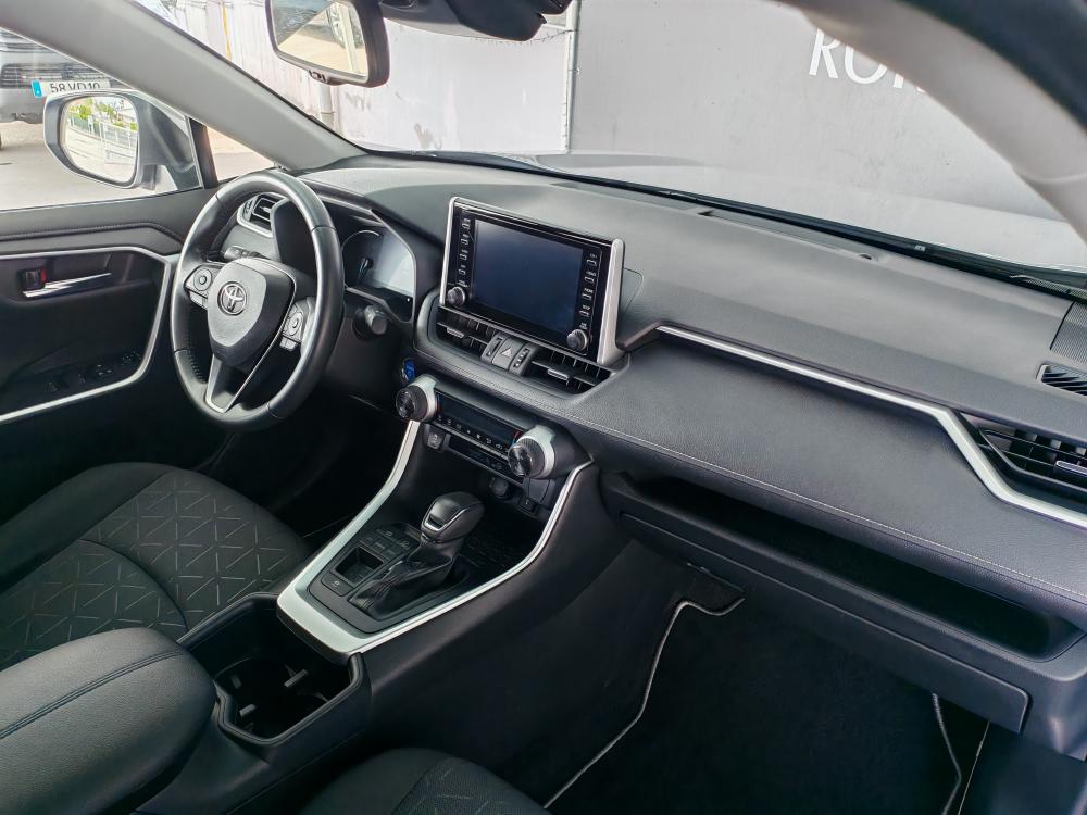 toyota-rav4-2022-hibrido-a-gasolina-2487cc